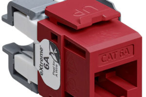 Cubiertas moldeadas para proteger los conectores Cat 6A / Clase EA