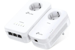 Kit Powerline Wi-Fi AC Gigabit AV1300 con enchufe y tres puertos Gigabit 