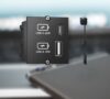 Paneles para conexión de mesa con módulos cargadores sin adaptador externo